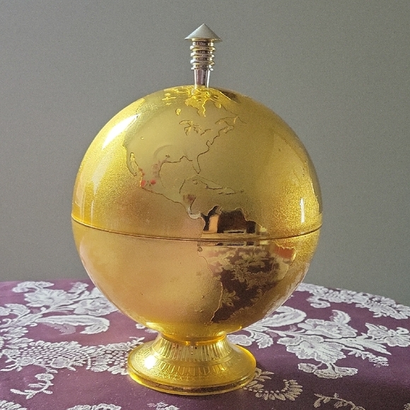 Other - Gold Globe World Map Vintage Plastic Ice Bucket Container